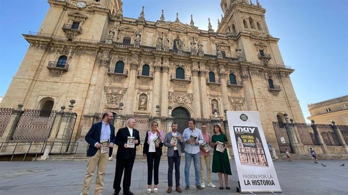 Presentación del número especial de Muy Historia, dedicado a la Catedral de Jaén