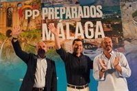 Moreno afirma que Andalucía necesita alcaldes "en sintonía" con la Junta: "Tenemos una guerra abierta con la burocracia"