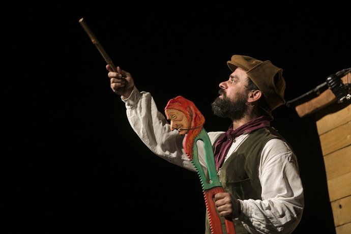 Archivo - Actuación de Fantoches Baj