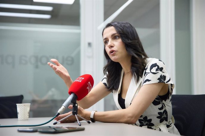 La líder de Ciudadanos, Inés Arrimadas, durante una entrevista para Europa Press.