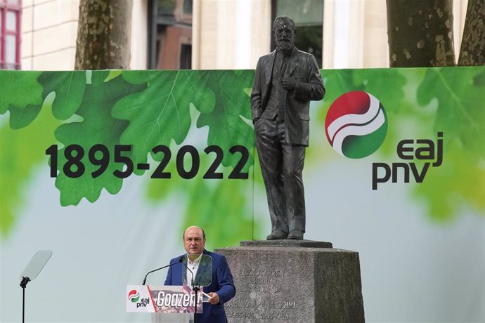 El presidente del EBB del PNV, Andoni Ortuzar, en el acto con motivo del 127 de la formación jeltzale celebrado este domingo en Bilbao