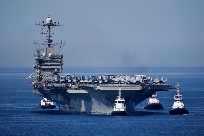 Archivo - El portaaeronaves estadounidense 'USS Harry S. Truman'