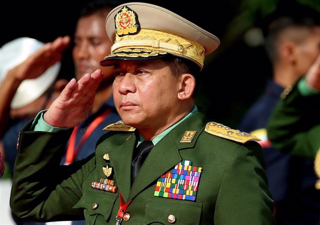 Archivo - El jefe del Ejército de Birmania, Min Aung Hlaing