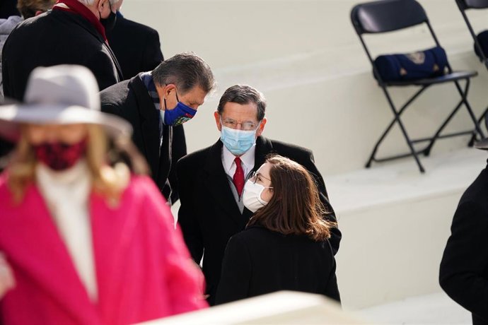 Archivo - El senador demócrata Joe Manchin 