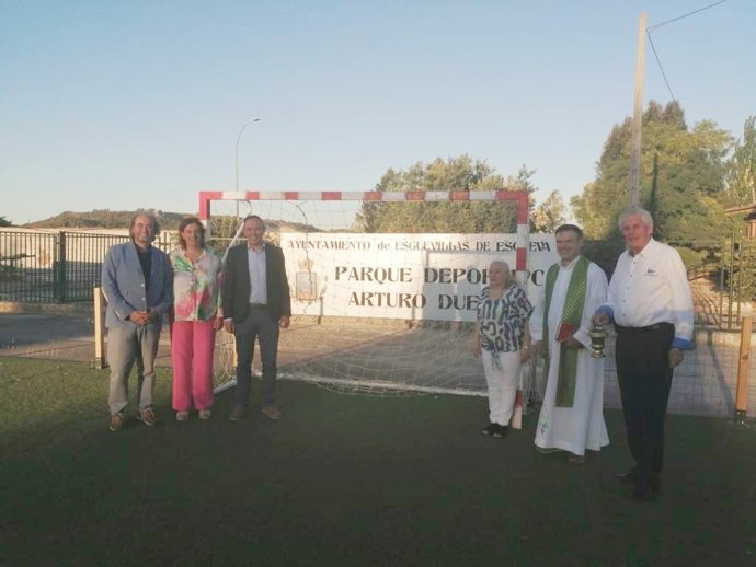Acto inaugural del parque deportivo en reconocimiento a Arturo Dueñas.