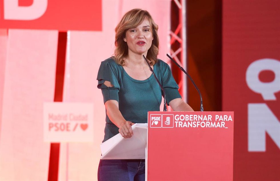 La ministra de educación, Pilar Alegría, interviene durante la celebración de la primera jornada de la Convención del PSOE Madrid ciudad, en el Palacio de Cibeles, a 30 de junio de 2022, en Madrid (España).
