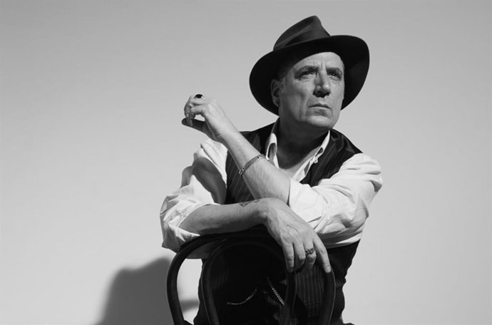 Loquillo no dará tregua en agosto en los conciertos de Viveros de Valencia