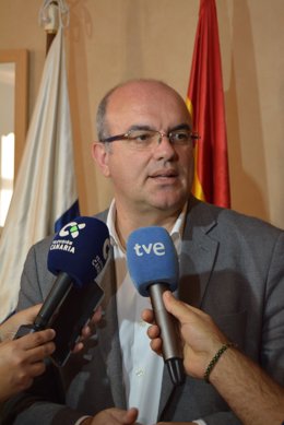 Archivo - Anselmo Pestana, delegado del Gobierno en Canarias