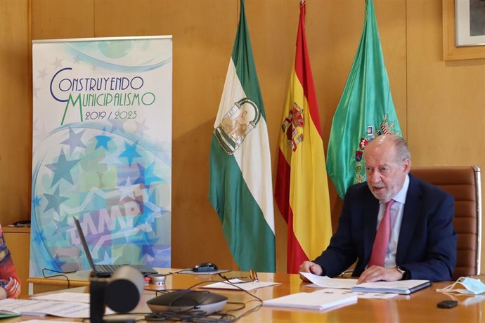 El presidente de la Diputación de Sevilla y de la FAMP, Fernando Rodríguez Villalobos, en una imagen de archivo.
