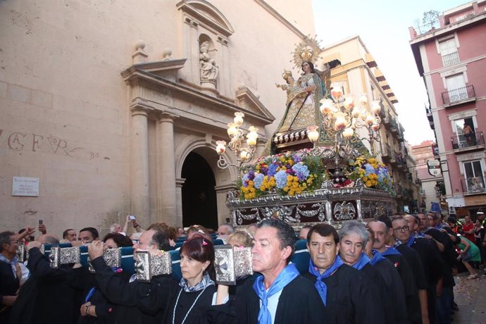 Alicante vuelve a procesionar con la Virgen del Remedio el 5 de agosto después de un paréntesis de tres años