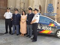 Agentes italianos y de Policía Nacional patrullan juntos por segundo verano en Granada