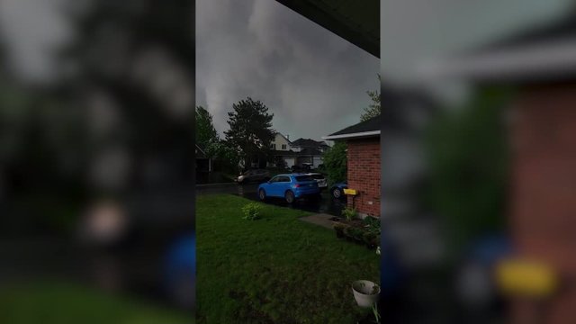 Esta tormenta se formó en cuestión de segundos en Canadá: las imágenes del temporal dan miedo