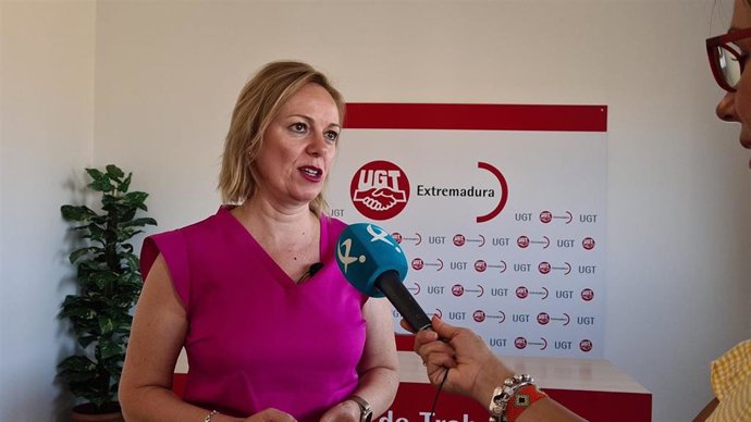 La secretaria de Igualdad, Políticas Sociales y Salud Laboral de UGT Extremadura, María José Ladera