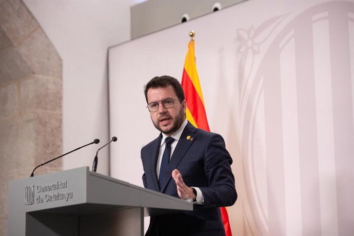El president de la Generalitat, Pere Aragons, compareix després de la celebració del Consell Executiu en el Palau de la Generalitat