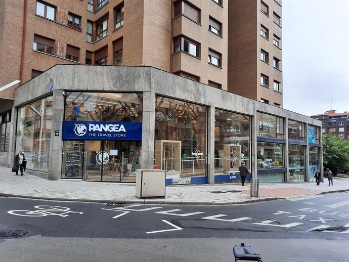 Archivo - Trabajo publica una circular para aclarar cómo se aplicará el Mecanismo RED para el sector de agencias de viaje