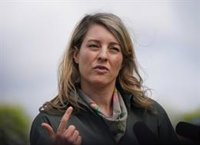 Canadá sanciona a más de 40 miembros del Ejército ruso y 17 entidades vinculadas al "derramamiento de sangre" en Ucrania