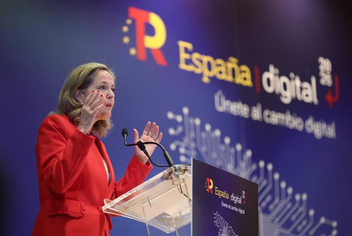 La vicepresidenta primera y ministra de Asuntos Económicos, Nadia Calviño, interviene en el acto España Digital 2026, a 8 de julio de 2022, en Madrid (España).