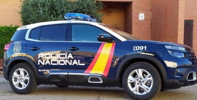 Archivo - Imagen de archivo de un vehículo de la Policía Nacional