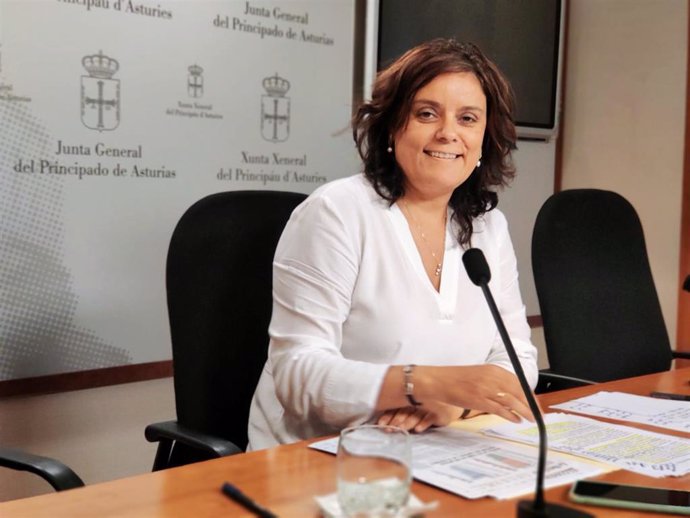 La coordinadora del Grupo Parlamentario Popular en la Junta General, la diputada Beatriz Polledo.