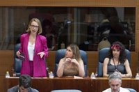 Unidas Podemos critica que Ayuso siempre se oponga a las medidas del Gobierno y pide luz para la Cañada Real