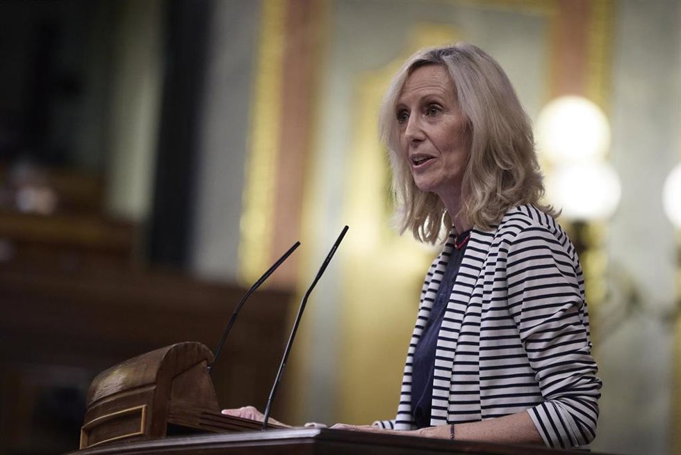 Archivo - La diputada del PP, Marta González, interviene en una sesión plenaria en el Congreso de los Diputados, a 7 de junio de 2022, en Madrid (España). 