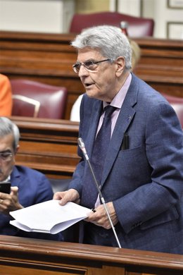 Archivo - El consejero de Justicia del Gobierno de Canarias, Julio Pérez