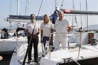 Marta Fernández-Tapias da el primer pistoletazo de salida de la 59 edición de la regata Rías Baixas-Xacobeo