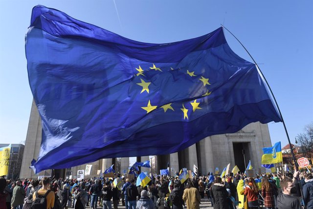 Archivo - Imagen de archivo de una bandera de la UE.