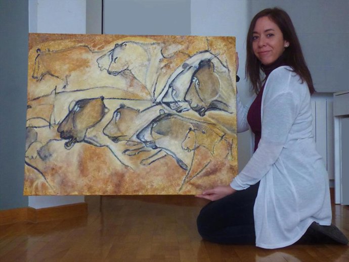 La artista Beatriz Avilés .