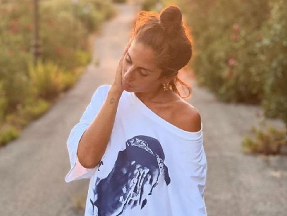 Anabel Pantoja, con una camiseta de Yulen en Cantora