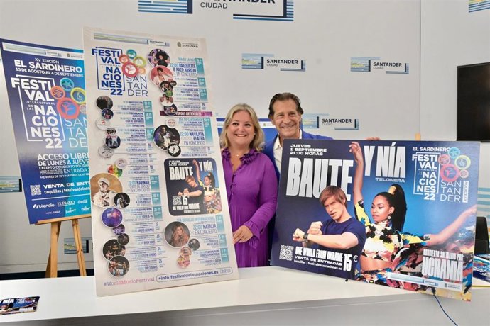 Lorena Gutierréz, concejala de Dinamización Social y Sergio Frenkel, director del festival intercultural de las Naciones de Santander, presentan el festival en el Ayuntamiento de Santander