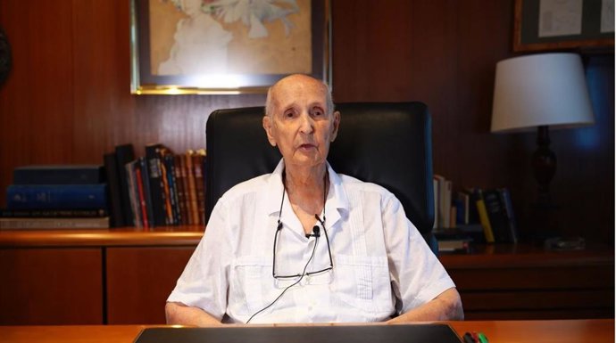 FOTOGRAMA DE LA ÚLTIMA ENTREVISTA QUE CONCEDIÓ SANTIAGO GRISOLÍA EN VIDA