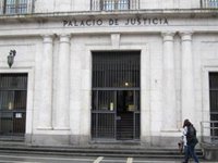 Condenado en Valladolid a 11 años de cárcel por obligar a su hija menor de edad a masturbarle
