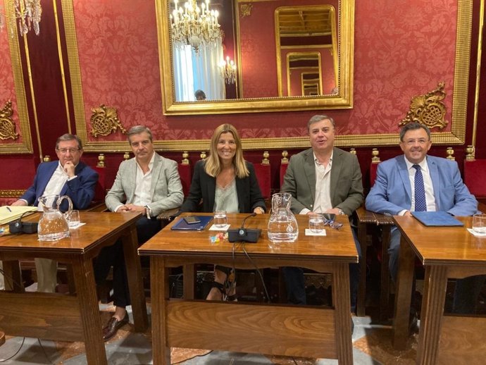 González, Díaz, Martín, Fuentes y Ruiz Cosano, del PP en el Ayuntamiento de Granada