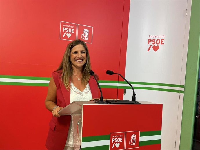 La Responsable De La Secretaría De Municipios Menores De 20.000 Habitantes Y Coordinación De Diputaciones De La Comisión Ejecutiva Regional Del PSOE De Andalucía Y Parlamentaria Andaluza, Irene García