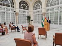 El Gobierno destina a Andalucía cerca de 154 millones para reforzar la economía de cuidados y las políticas de igualdad