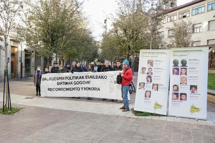 Archivo - Concentración para reivindicar el "reconocimiento y la memoria de las víctimas de la política penitenciaria de excepción"