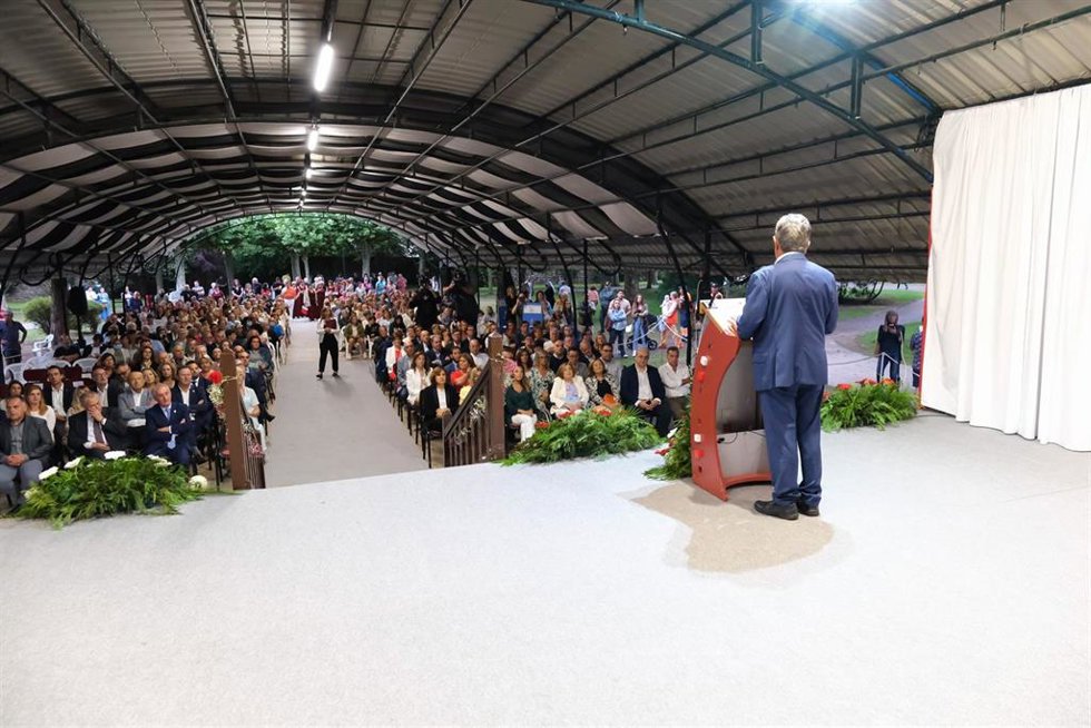 El Presidente De Cantabria, Miguel Ángel Revilla, Y Varios Consejeros Asisten Al Pregón Del Día De Cantabria. 5 De Agosto De 2022 Raúl Lucio