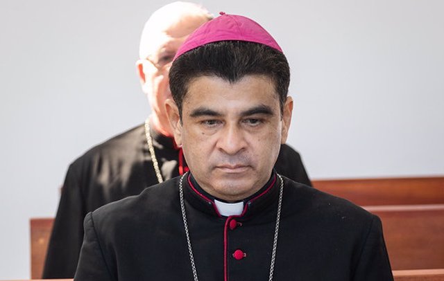 El obispo Rolando Álvarez