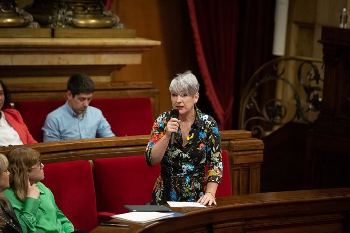Archivo - La consellera de Justícia, Lourdes Ciuró