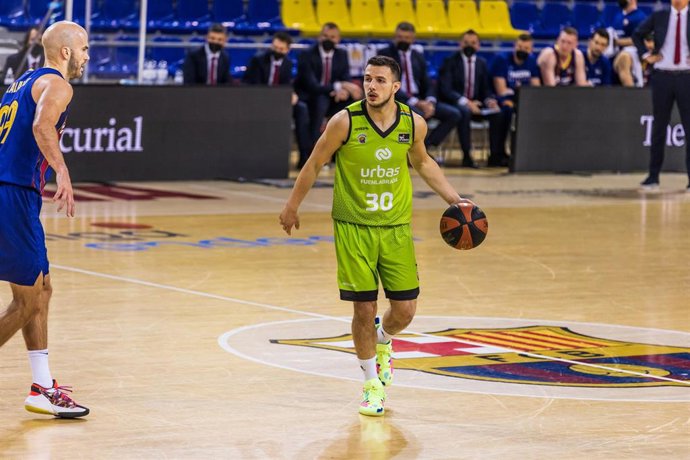 Archivo - Jovan Novak con el Fuenlabrada