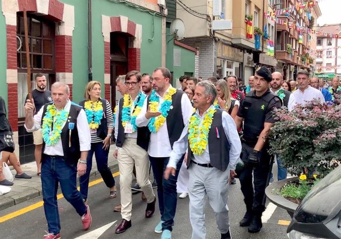 Salvador Illa, Adrián Barbón y Miguel Ángel Revilla, en el Descenso Internacional del Sella