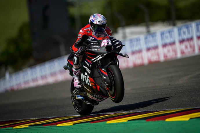 Archivo - 41 Espargaro Aleix (spa), Aprilia Racing Team Gresini, Aprilia RS-GP, action during the 2022 Moto GP Liqui Moly Motorrad Grand Prix Deutschland from June 17 to 19, 2022 on Circuit de Sachsenring,Germany - Photo Studio Milagro / DPPI