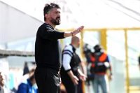 Gattuso: "Un club inglés ha ofrecido mucho dinero por Guedes, tenemos que aceptar"