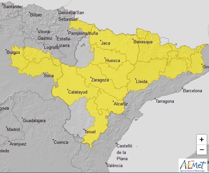 Aviso amarillo por lluvias, tormentas y temperaturas máximas para este domingo en zonas de las tres provincias.