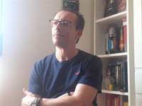 Rafael Romero publica sus historias ocurridas entre rejas 'Condenados días. Relatos de cárcel, muerte y vida'