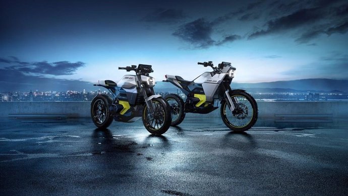 Can-Am presenta los dos primeros modelos de su línea de motocicletas totalmente eléctricas Can-Am, Can-Am Origin y Can-Am Pulse. BRP 2022 (CNW Group/BRP Inc.)