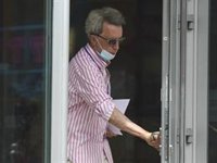 Ortega Cano, pillado visitando a un notario: "¿Ustedes que quieren, saberlo todo?"