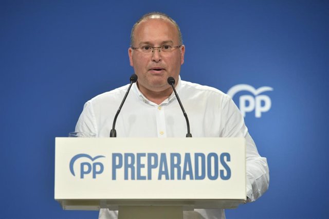 El vicesecretario de Organización Territorial del Partido Popular, Miguel Tellado, durante una rueda de prensa en la sede nacional, a  8 de agosto de 2022, en Madrid (España). 