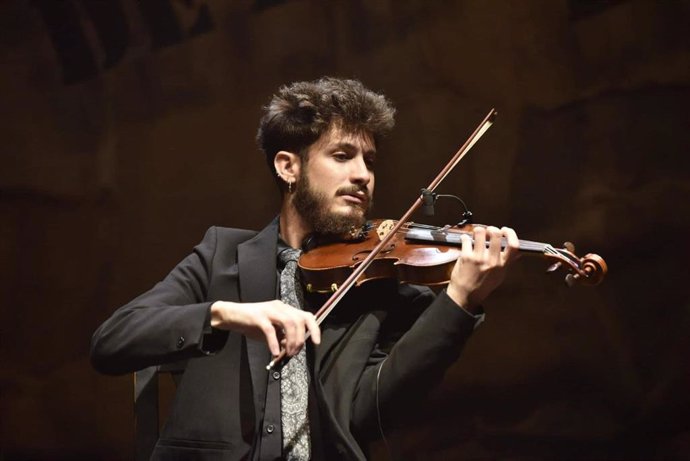 El violonista Ángel Bocanegra
